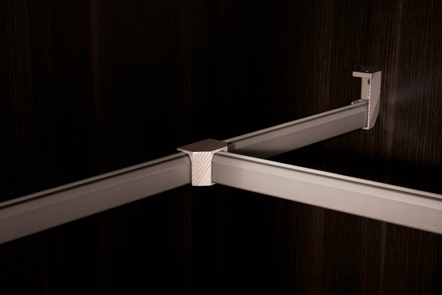 Violet Pro Series Clothes Hanging Rod